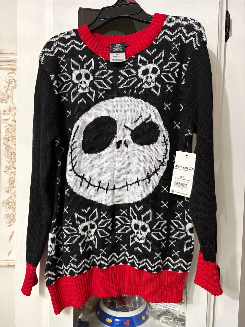 NWT The Nightmare Before Christmas Jack Skellington Sweater - Black & Red